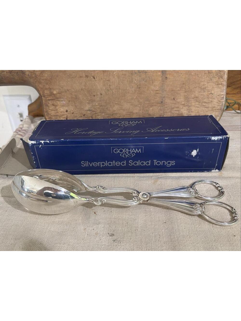 Gorham Silver Plate Salad Tongs Ornate Scrollwork Floral Pattern Vintage 11 In
